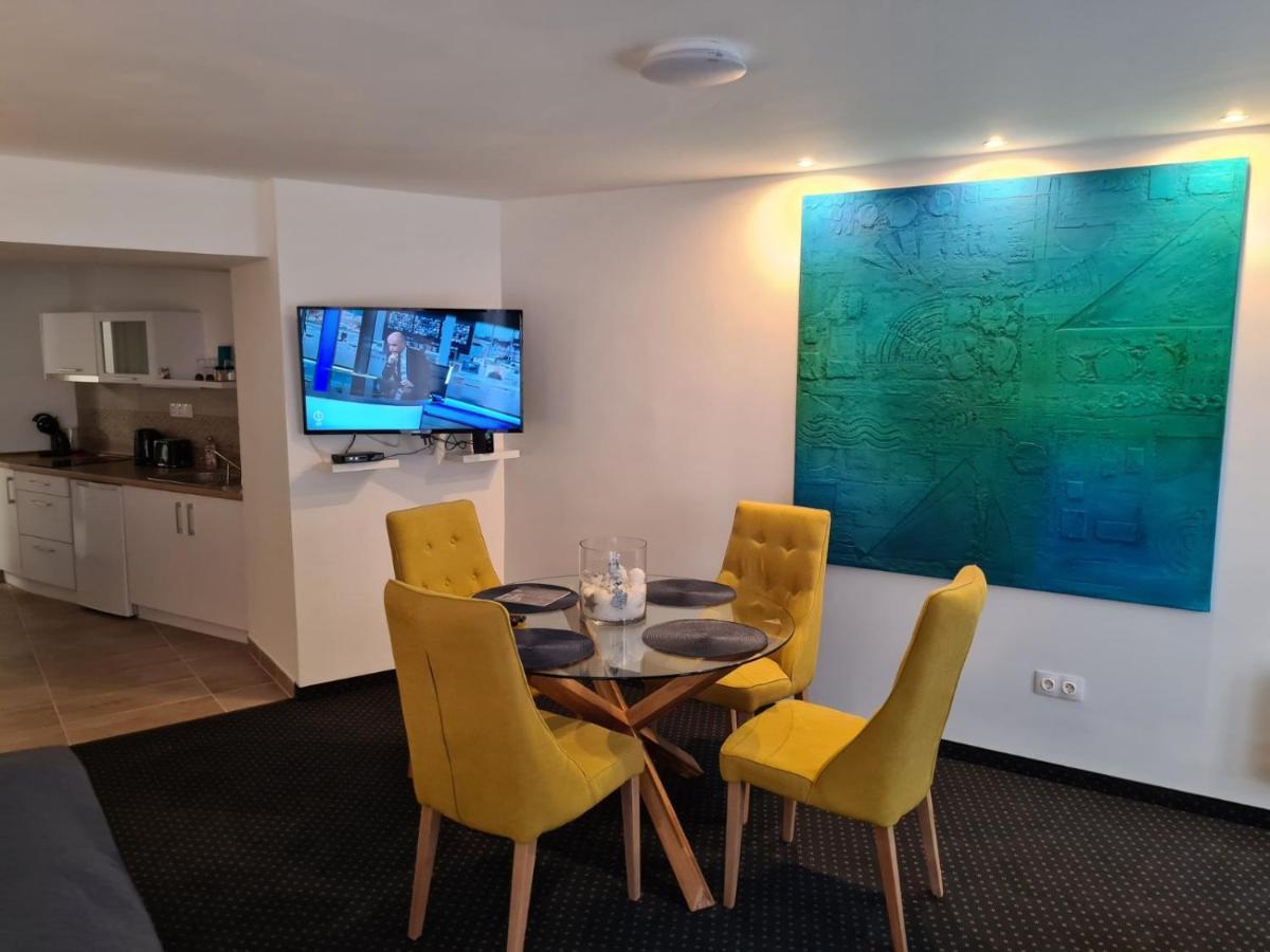 City Center Apartmanhaz Eger Zewnętrze zdjęcie