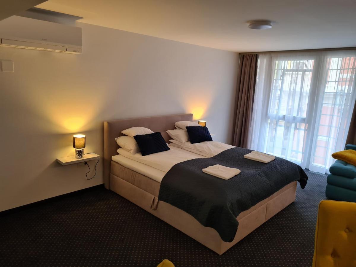 City Center Apartmanhaz Eger Zewnętrze zdjęcie