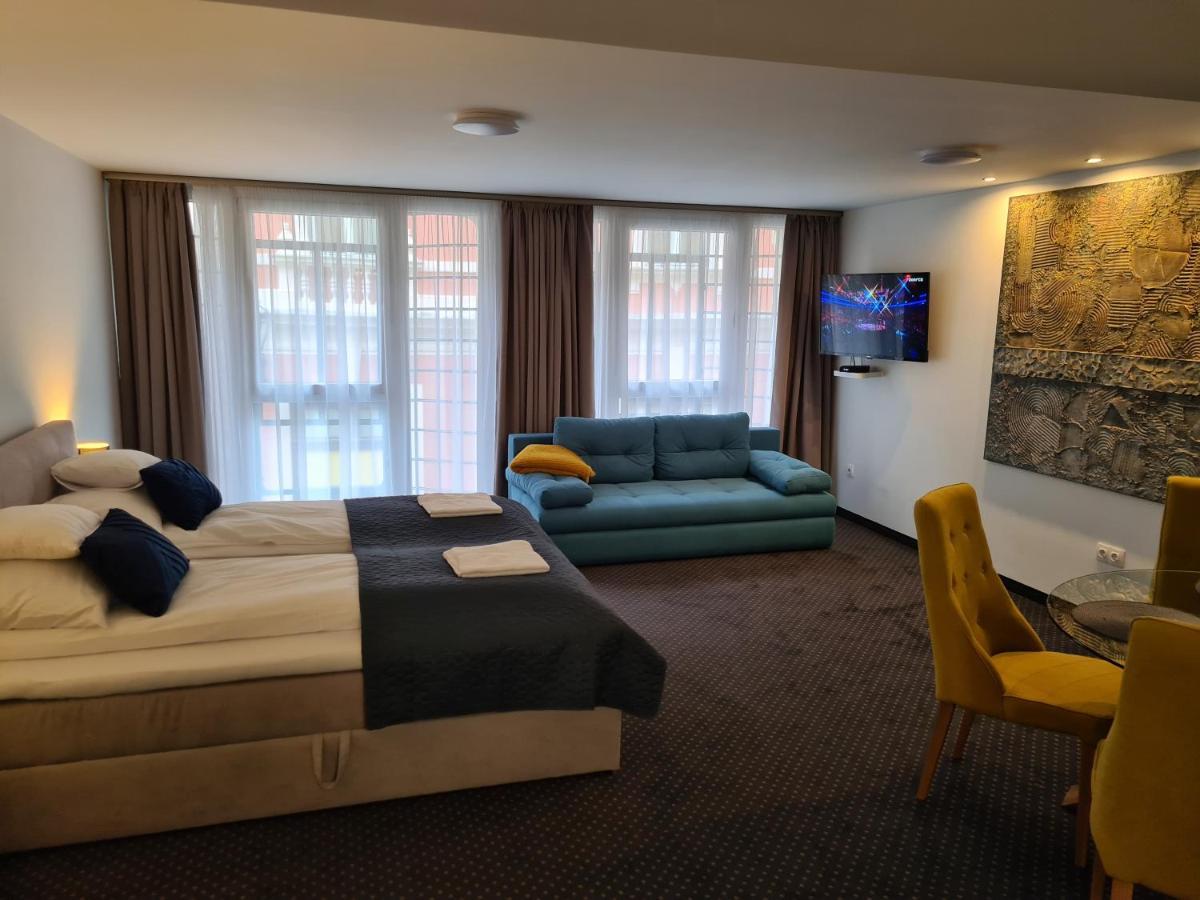 City Center Apartmanhaz Eger Zewnętrze zdjęcie