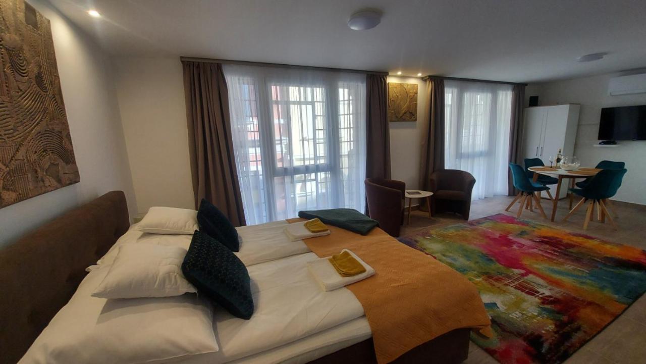City Center Apartmanhaz Eger Zewnętrze zdjęcie