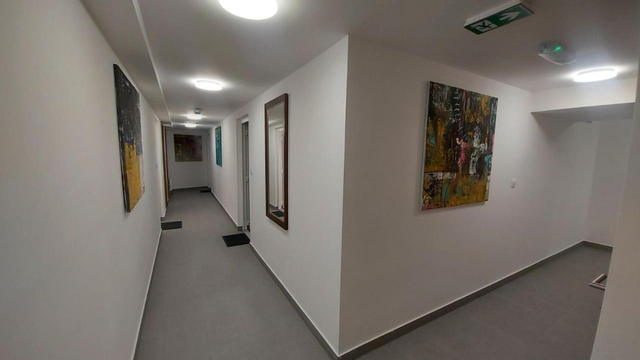 City Center Apartmanhaz Eger Zewnętrze zdjęcie