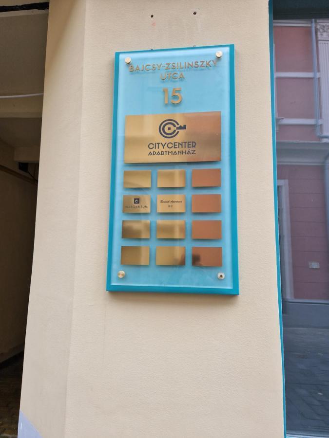 City Center Apartmanhaz Eger Zewnętrze zdjęcie